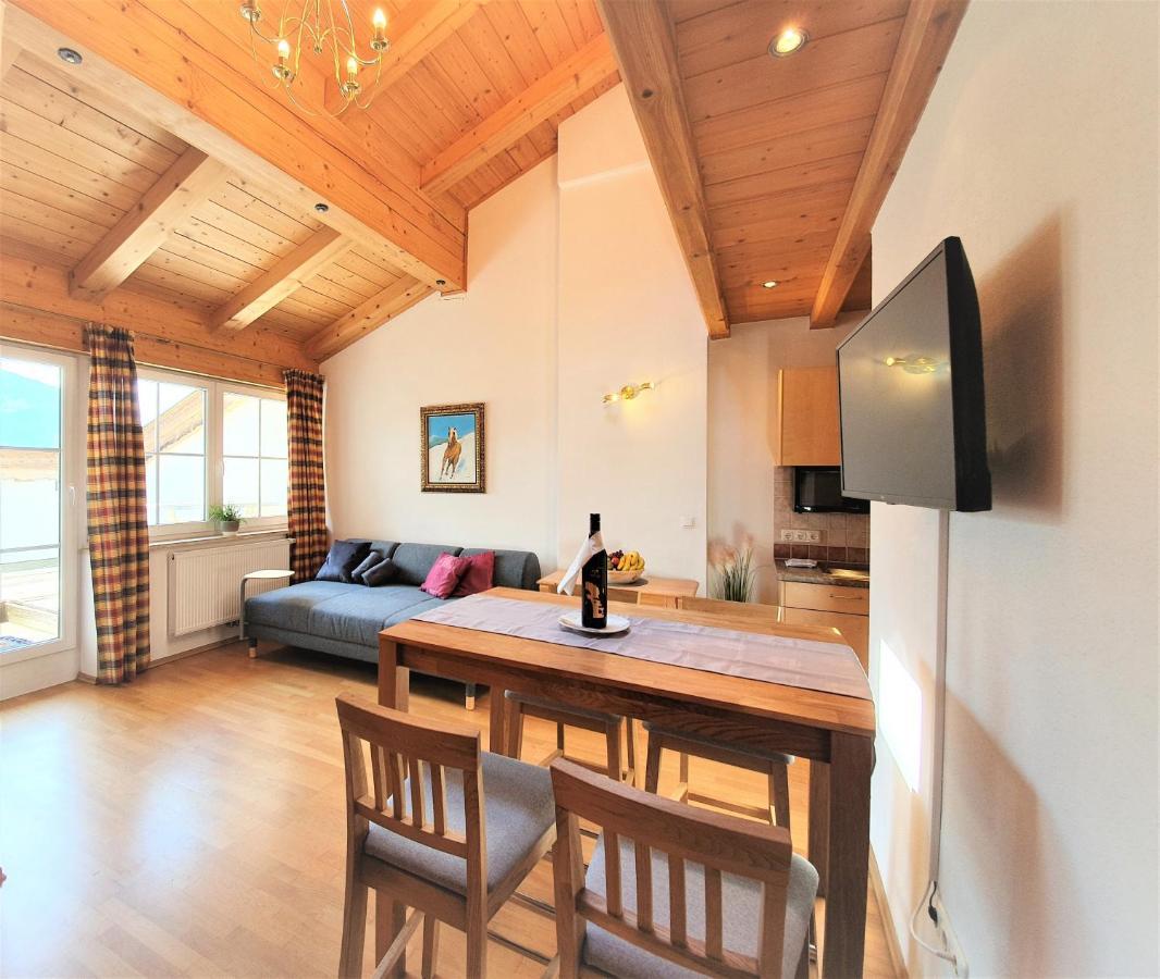 Grubhof Appartements Ellmau Extérieur photo